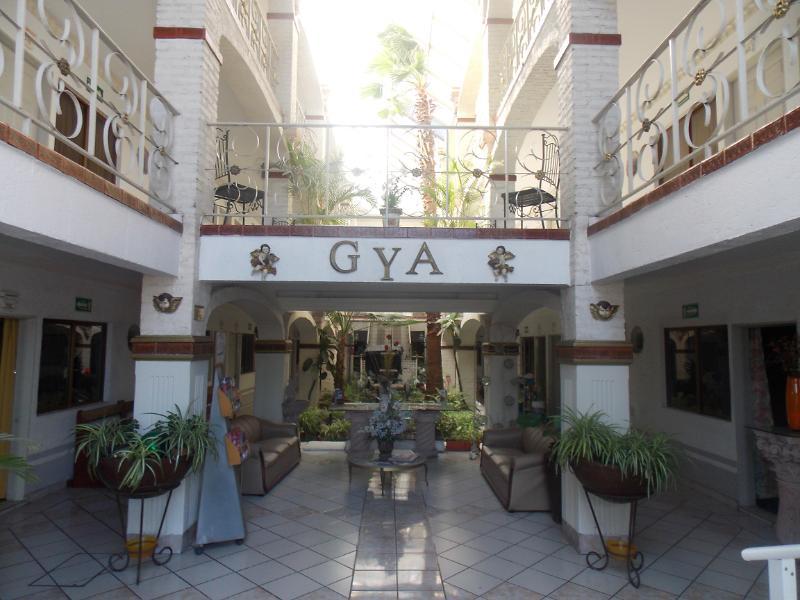 Hotel Gya Express อากวสคาเลียนเทส ภายนอก รูปภาพ