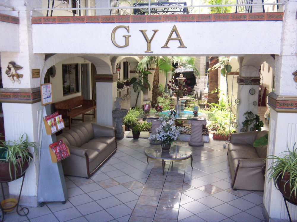 Hotel Gya Express อากวสคาเลียนเทส ภายนอก รูปภาพ