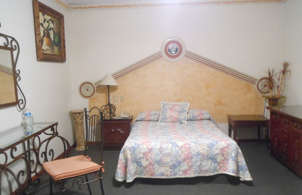 Hotel Gya Express อากวสคาเลียนเทส ภายนอก รูปภาพ